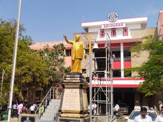 Madurai: சினிமா சூட்டிங்கிற்கிற்கு அழைத்து சென்று ஊதியத்தை வழங்காமல் ஏமாற்றி வருவதாக நீதிபதியிடம் புகார் !
