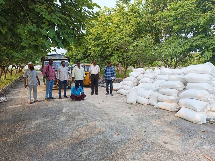 Warangal News Illegal trade of PDS rice thriving in Warangal Check Details Warangal News: అధికారుల నిర్లక్ష్యంతో జోరుగా సాగుతున్న రేషన్ బియ్యం అక్రమ దందా!