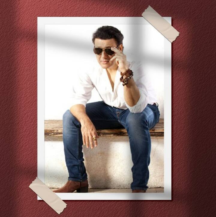 ১৯৮৭ সালে বিবাহবন্ধনে আবদ্ধ হন গোবিন্দা। সুনীতার সঙ্গে বিয়ের কথা তিনি চার বছর লুকিয়ে রেখেছিলেন।