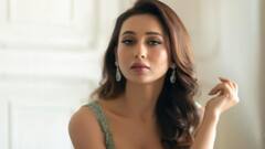 ডিসেম্বর আসলেও শীতের দেখা নেই! সোয়েটার পরতে চেয়ে মিমির কীর্তি দেখেছেন?