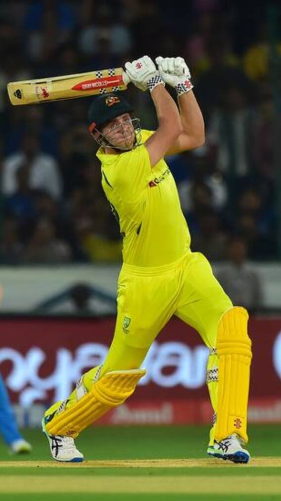 নিলামে এই বিদেশি তারকাদের নিয়ে দর কষাকষি হতে পারে