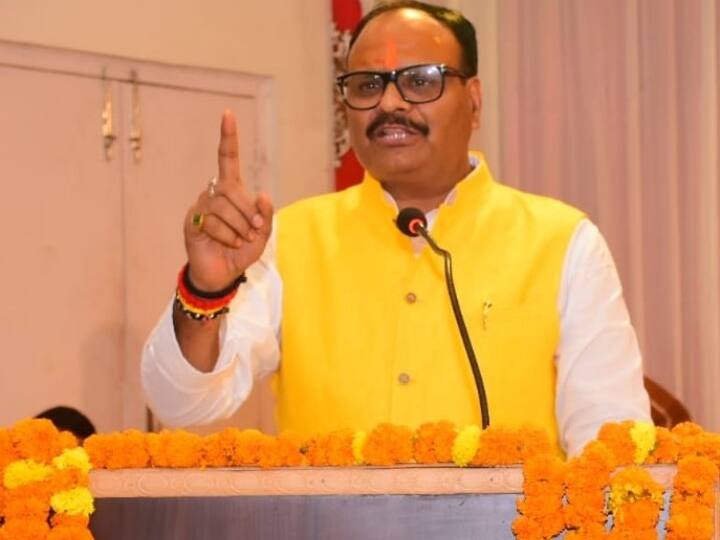 loksabha election 2024 brajesh pathak comment on Akhilesh Yadav for third Front ann UP Politics: थर्ड फ्रंट पर ब्रजेश पाठक ने अखिलेश यादव पर कसा तंज, 2024 को लेकर किया ये दावा