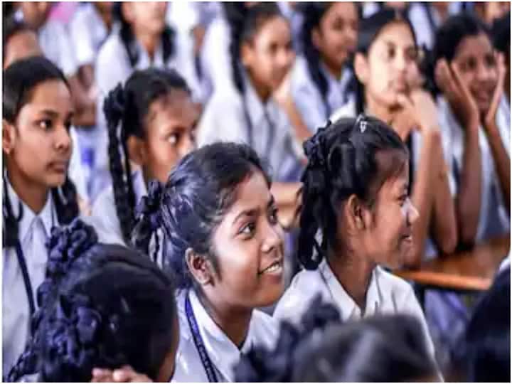 ayodhya schools from class 1 to 8 have been instructed to operate from 10 am due to winters Ayodhya: घने कोहरे का दिखने लगा असर, अयोध्या के स्कूलों में 1-8वीं क्लास की टाइमिंग बदली