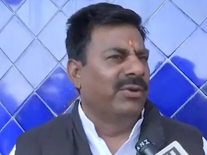 bjp leader rameshwar sharma says Congress habit of counting dogs on mallikarjun kharge dog statement 'कांग्रेस को कुत्ते गिनने की आदत, देशभक्त नहीं', बोल बीजेपी नेता रामेश्वर शर्मा