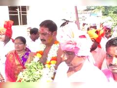 Pandharpur: पंढरपूर तालुक्यातल्या कासेगावच्या यल्लम्मा देवी यात्रेला सुरुवात, देशभरातून हजारो तृतीयपंथी जोगतिणी दाखल