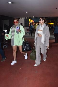 PICS: एयरपोर्ट पर एक साथ स्पॉट हुईं बॉलीवुड बेब्स मलाइका और अमृता अरोड़ा, तस्वीरों में दिखा ग्लैमरस अंदाज