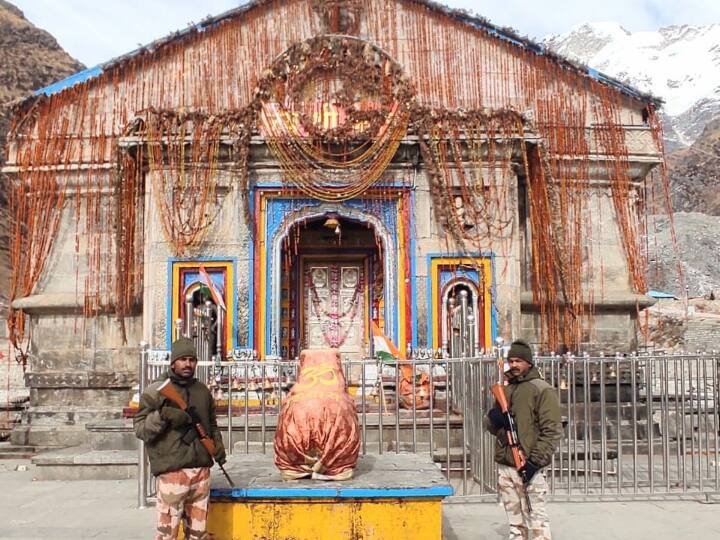 Kedarnath Dham: गर्भ गृह में लगा सोना तो बढ़ी केदारनाथ धाम की सुरक्षा, आधुनिक हथियारों से लैस ITBP जवान तैनात rudraprayag itbp takes responsibility of the security of kedarnath dham ann Kedarnath Dham: गर्भ गृह में लगा सोना तो बढ़ी केदारनाथ धाम की सुरक्षा, आधुनिक हथियारों से लैस ITBP जवान तैनात