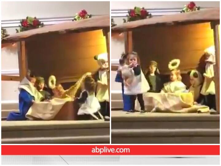 kids doing Christmas play on stage went hilariously wrong X Mas viral video X-Mas Video: स्टेज पर क्रिसमस प्ले कर रहे थे बच्चे, तभी कुछ ऐसी गड़बड़ हुई जिसे देख लोग हंस पड़े