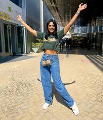 Nyla Usha: மலையாள நடிகை நிலா உஷாவின் மயக்க வைக்கும் புகைப்படங்கள்..!