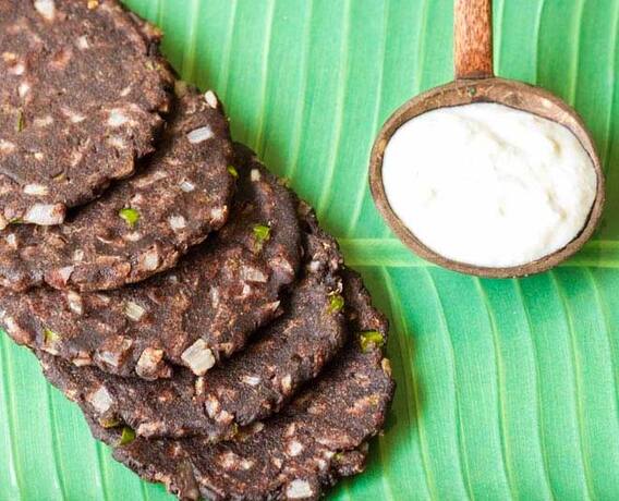 घर आए मेहमानों को आप सर्व कर सकते हैं ये 8 तरह की रोटियां...जानिए इनके नाम