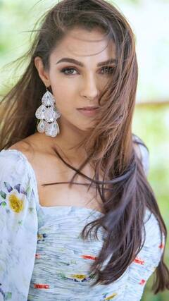 HBD Andrea Jeremia : ஆண்ட்ரியா பற்றிய சுவாரஸ்ய தகவல்கள் இதோ..!