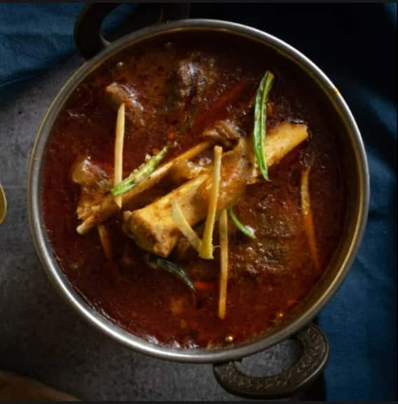 खाने-पीने के हैं शौकीन तो भोपाल के इन लजीज व्यंजन को जरूर करें ट्राई, मुंंह में जाते ही घुल जाएगा स्वाद खाने-पीने के हैं शौकीन तो भोपाल के इन लजीज व्यंजन को जरूर करें ट्राई, मुंंह में जाते ही घुल जाएगा स्वाद