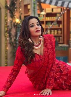 Monalisa: ਮੋਨਾਲੀਸਾ ਨੇ ਲਾਲ ਸਾੜੀ 'ਚ ਦਿਖਾਇਆ ਵੱਖਰਾ ਅੰਦਾਜ਼, ਆਪਣੀ ਸਾਦਗੀ ਨਾਲ ਜਿੱਤ ਲਿਆ ਲੋਕਾਂ ਦਾ ਦਿਲ