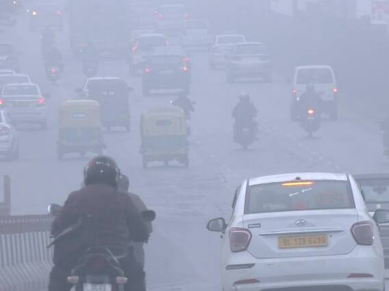 Visibility In Delhi Remains Low As Thick Layer Of Fog Engulfs National Capital