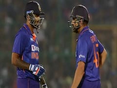 ఆటలో ఎలాంటి డౌట్లు ఉన్నా అతడినే అడుగుతాను: సూర్యకుమార్