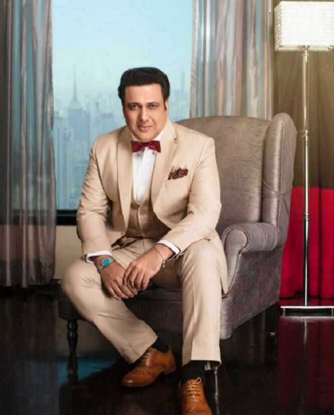 প্রত্যেক সুপারস্টারের সঙ্গেই কাজ করেছেন গোবিন্দা। তাঁকে স্ক্রিন শেয়ার করতে দেখা গিয়েছে অমিতাভ বচ্চন, রাজেশ খন্না, দিলীপ কুমারের সঙ্গে। এমনকি তিনি কাজ করেছেন রজনীকান্তের সঙ্গেও।