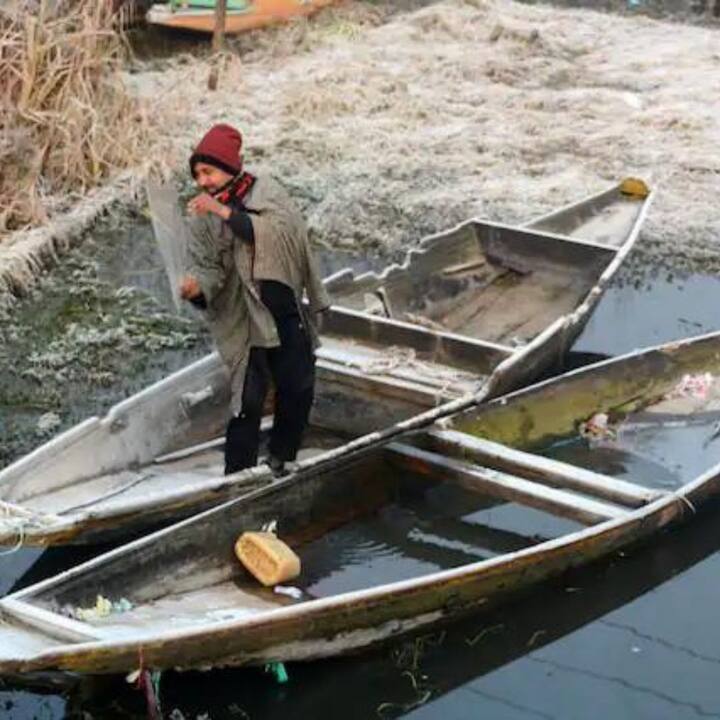 চিল্লা-ই-কালানকে উপত্যকায় এমন একটা সময় হিসেবে ধরা হয়, যে সময় ৪০ দিন ধরে কার্যত ঠান্ডায় কাঁপে উপত্যকা। উপত্যকার বহু জায়গায় শূন্যে নেমে যায় তাপমাত্রা।