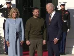 Zelensky US Visit: अमेरिकी राष्ट्रपति के साथ इस जिंदादिली से मिले यूक्रेनी राष्ट्रपति जेलेंस्की, दोनों के बीच दिखी जुगलबंदी, देखें तस्वीरें