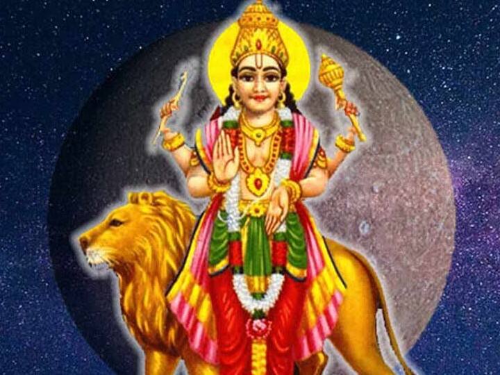 बुध - ग्रहों के राजकुमार बुध के आशीर्वाद से व्यक्ति की बुद्धि, एकाग्रता, वाणी, त्वचा, सौंदर्य में वृद्धि होती है. इनकी कृपा पाने के लिए नए साल 2023 में हर बुधवार को गाय को हरा चारा खिलाएं, मूंग का दान करे. साल के पहले दिन किन्नर आशीर्वाद मिल जाए तो सोने पर सुहागा. इससे बुध मजबूत होगा. हर बुधवार को ॐ ब्रां ब्रीं ब्रों सः बुधाय नमः मंत्र का जाप करें.