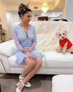 Shannon Glamorous PICS: रियल लाइफ में बेहद ग्लैमरस हैं कुमार शानू की बेटी शैनन, एक-एक तस्वीर में ढाती हैं कयामत