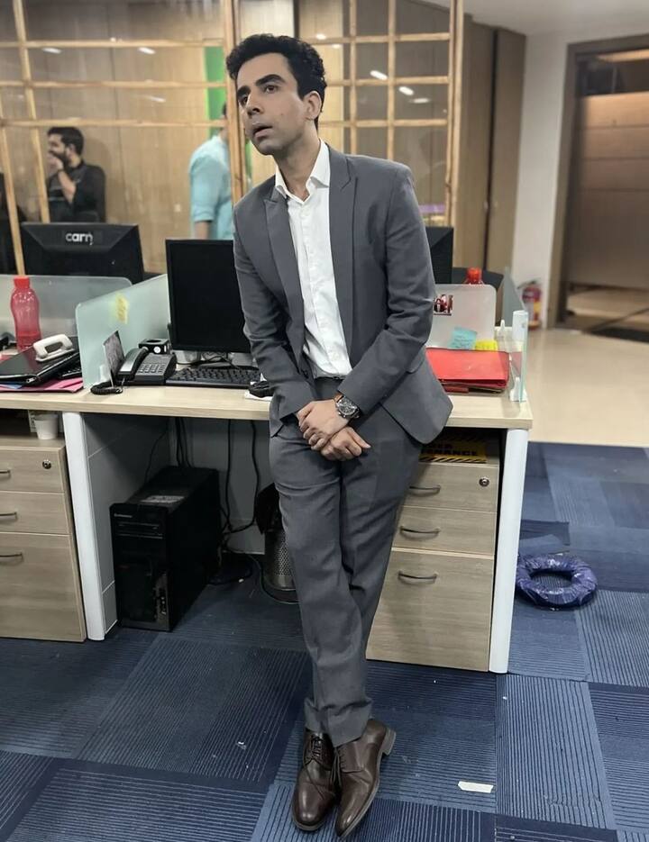 टीवीएफ की पॉपुलर सीरीज पिचर्स के सीजन 2 का ट्रेलर हाल ही जारी किया गया था जिसे बहुत पसंद किया गया. ये सीरीज जी5 पर स्ट्रीम होगी.