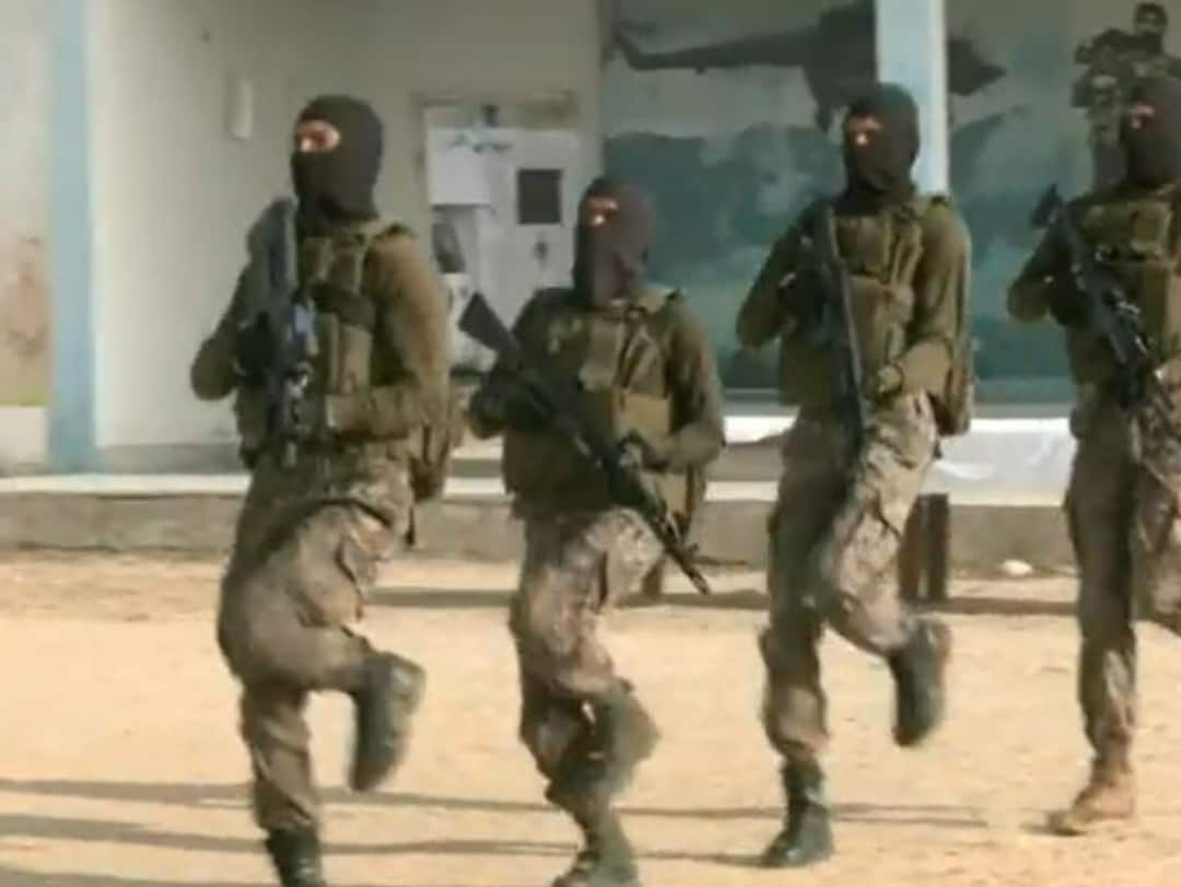 IAF Special Unit Garud Armed With American Sig Sauer, Russian-origin AK-103 Assault Rifles: Watch IAF Special Unit Garud Armed With American Sig Sauer, Russian-origin AK-103 Assault Rifles: Watch IAF Special Unit Garud Armed With American Sig Sauer, Russian-origin AK-103 Assault Rifles: Watch