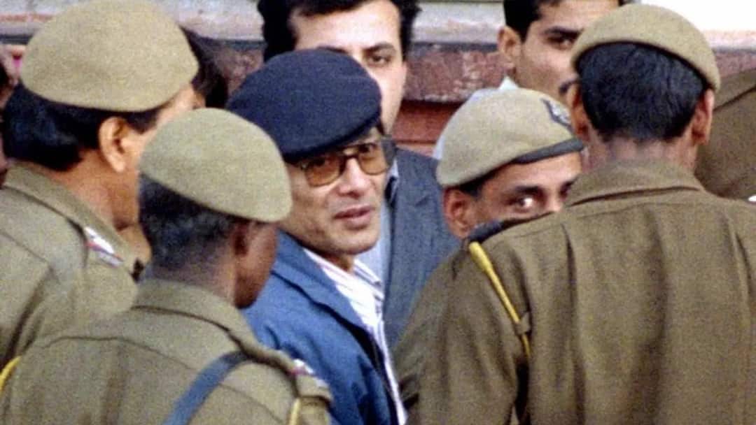 Serial Killer Charles Sobhraj's Release From Nepal Jail Delayed By A Day Serial Killer Charles Sobhraj's Release From Nepal Jail Delayed By A Day
