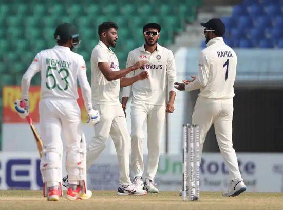 team india shocks everyone with playing extra fast bowler at spin track mirpur wicket helps spinners IND vs BAN: ਹੈਰਾਨ ਕਰਨ ਵਾਲਾ ਸੀ ਟੀਮ ਇੰਡੀਆ ਦਾ ਫੈਸਲਾ, ਸਪਿਨ ਦੀ ਮਦਦਗਾਰ ਵਿਕਟ 'ਤੇ ਖੇਡ ਰਿਹੈ ਇਹ ਤੇਜ਼ ਗੇਂਦਬਾਜ਼