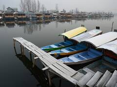 Kashmir Reels Under Sub-Zero Temperatures As Harshest Winter Period 'Chilla-i-Kalan' Begins. In Pics