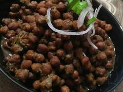 सर्दियों में घर पर झटपट बनाएं बिहारी स्टाइल में चना घुघनी, यह रही पूरी रेसिपी