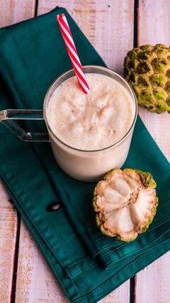 थकान, चिड़चिड़ापन और कमजोरी का इलाज कर सकता है ये फल, इस तरह से डाइट में करें शामिल