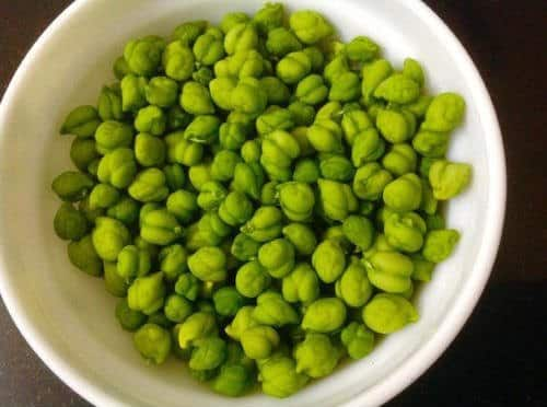 lila chana for health Lila chana Benefits: શિયાળામાં મળતાં લીલા ચણા છે સ્વાસ્થ્યનો ખજાનો, આ રીતે કરો સેવન તો મળશે ફાયદો