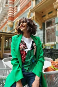 బొమ్మల డ్రెస్‌లో అందాల భామ అదా శర్మ - భలే ముద్దుగా ఉందే!