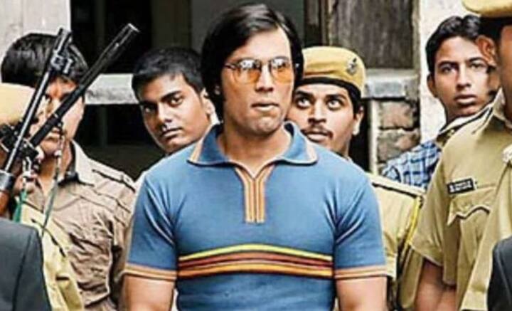 সমাজ-সংসারে শুধুমাত্র খুনি হিসেবে পরিচিত নন চার্লস। আলো-আঁধারির জগতে তাঁর বিচরণ, রঙিন জীবন, ফ্রেঞ্চম্যান ব্যক্তিত্বের জেরে কালক্রমে 'কাল্ট ফিগার' করে তোলে তাঁকে। চার্লসকে নিয়ে একাধিক বই, তথ্যচিত্র তৈরি হয়েছে। চলচ্চিত্রেই জায়গা করে নিয়েছে তাঁর জীবন কাহিনি।