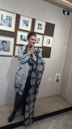 Ridhi Dogra Stuns In A Polka Dot Printed Saree At World Premiere Of Debut Film 'Lakadbaggha'