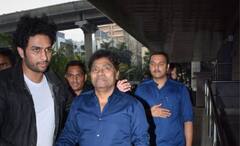 Cirkus Premier: মুক্তির আগে বিশেষ প্রদর্শনী ‘সার্কাসে’র, দীপিকাকে ছাড়াই এলেন রণবীর