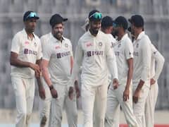 చెలరేగిన ఉమేష్, అశ్విన్... తొలి ఇన్నింగ్స్ లో మోస్తరు స్కోరుకే బంగ్లాదేశ్ ఆలౌట్