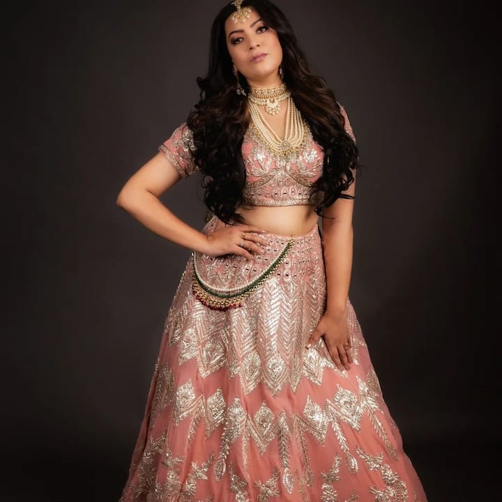 గీతామాధురి గురించి పరిచయం అవసరమే లేదు. తన గాత్రంతో ఎంతో మంది ప్రేక్షకులని సొంతం చేసుకుంది.  Image credit: GeethaMaduri/Instagram