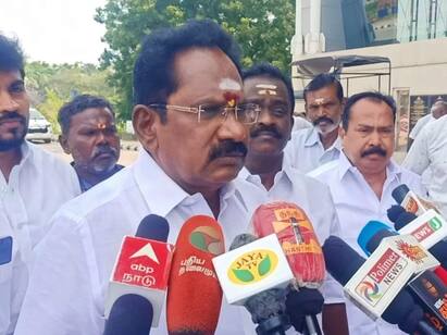 Saffron should be where it should be Sellur Raju TNN காவி இருக்க வேண்டிய இடத்தில் தான் இருக்க வேண்டும் - செல்லூர் ராஜூ காட்டம்