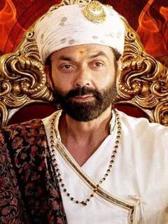 Year Ender 2022: अभिषेक बच्चन से कार्तिक तक, ओटीटी पर इन सितारों ने इस साल अपने परफॉर्मेंस से जीता दर्शकों का दिल