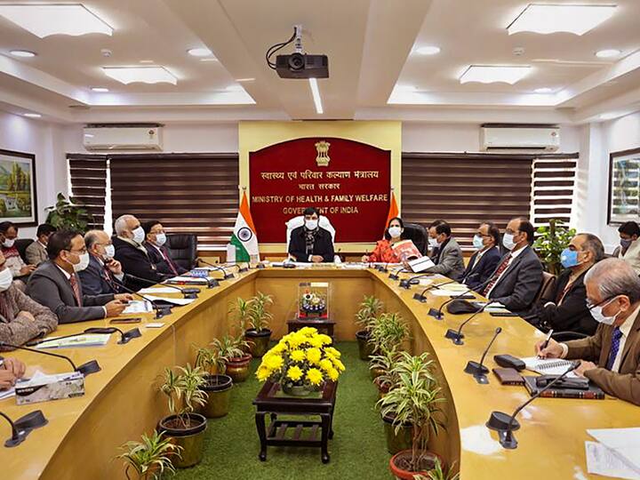 Union Minister for Health and Family Welfare Mansukh Mandaviya chairs a meeting with senior officials and experts on the COVID-19 situation in India to ensure the preparations to deal with any adverse conditions. (Source: PTI)