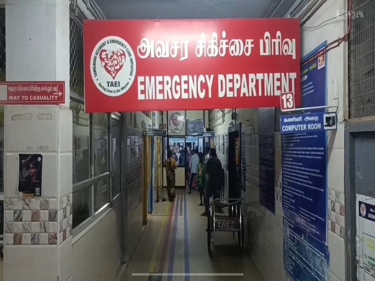 கையில் பட்டாகத்தி..! கடைகள், கண்ணில் பட்டவர்களை மிரட்டி பணம் பறித்த 4 பேர்..! பதைபதைத்த காஞ்சிபுரம்