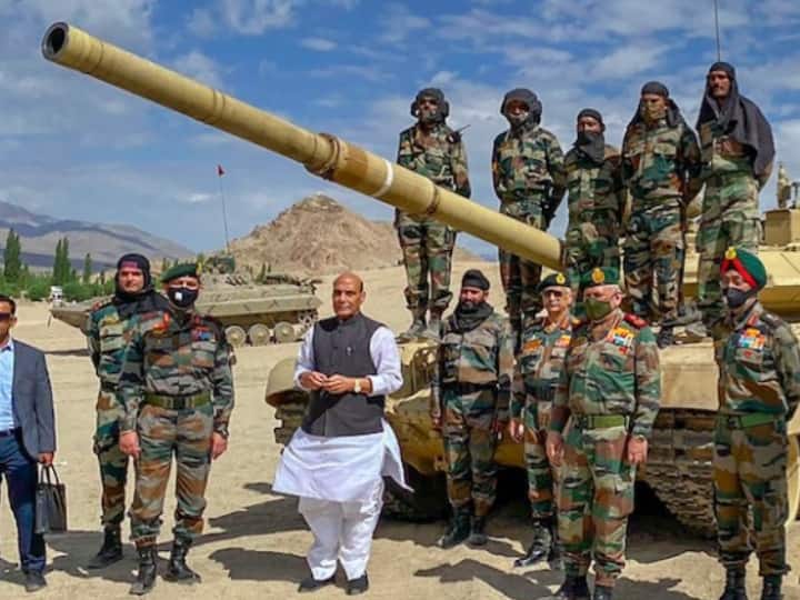 defence ministry likely to clear indian army proposal for acquiring light tanks under project zorawar ANN Project Zorawar: चीन से तनातनी के बीच 85 हजार करोड़ के सैन्य प्रस्तावों को मंजूरी, मिलेंगे लाइट-टैंक