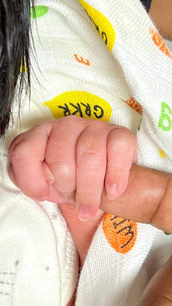 'கைதி'நரேனுக்கு 12 ஆண்டுகளுக்கு பிறகு கடந்த நவம்பர் மாதம் ஆண் குழந்தை பிறந்தது