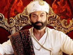 Year Ender 2022: अभिषेक बच्चन से कार्तिक तक, ओटीटी पर इन सितारों ने इस साल अपने परफॉर्मेंस से जीता दर्शकों का दिल