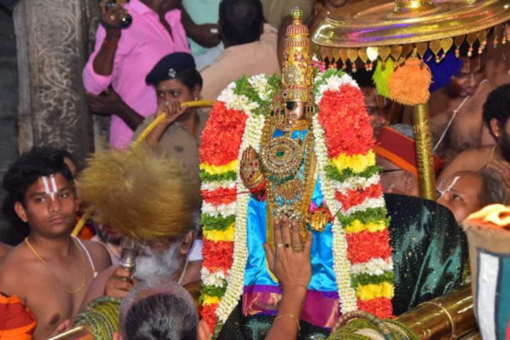 ஸ்ரீரங்கம் கோயில் வைகுண்ட ஏகாதசி விழா - பகல் பத்து உற்சவம் இன்று முதல் தொடக்கம்