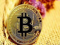 Year Ender 2022: साल 2022 खत्म होने से पहले पैसों के सही मैनेजमेंट के लिए इन बातों का रखें ध्यान, नहीं होगी कोई परेशानी