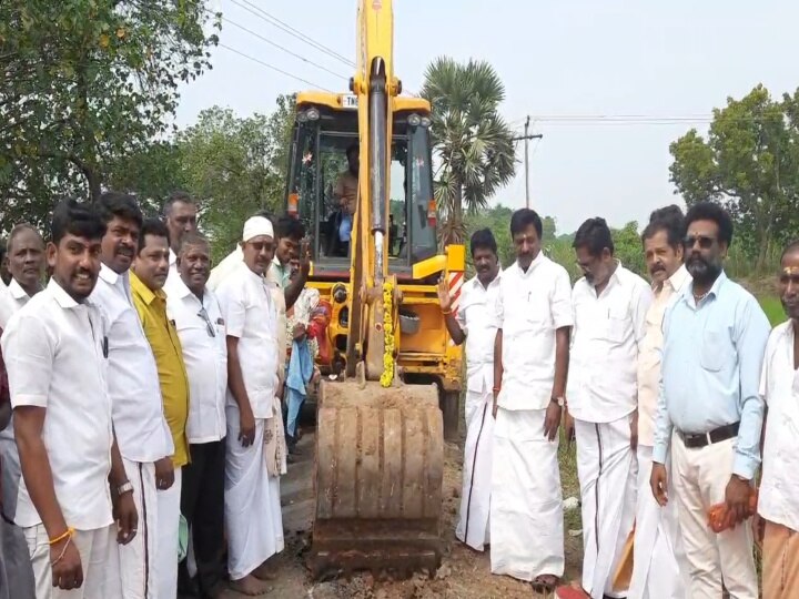 காஷ்மீர் முதல் கன்னியாகுமரி வரை -  தாயுடன் ஸ்கூட்டரில் மகன் ஆன்மிக பயணம்