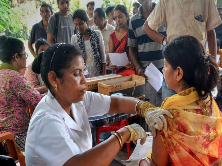 59 Per Cent People Yet To Get Booster Shot Odisha Seeks Booster Shots From Centre COVID 19 Vaccine Naveen Patnaik Asks Centre 59 Per Cent People Yet To Get Booster Shot, Odisha Seeks Booster Shots From Centre