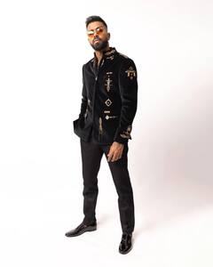 Hardik Pandya: குட்டி ஹர்திக் பாண்டியாவுடன் கிரிக்கெட் வீரர் ஹர்திக் பாண்டியா!